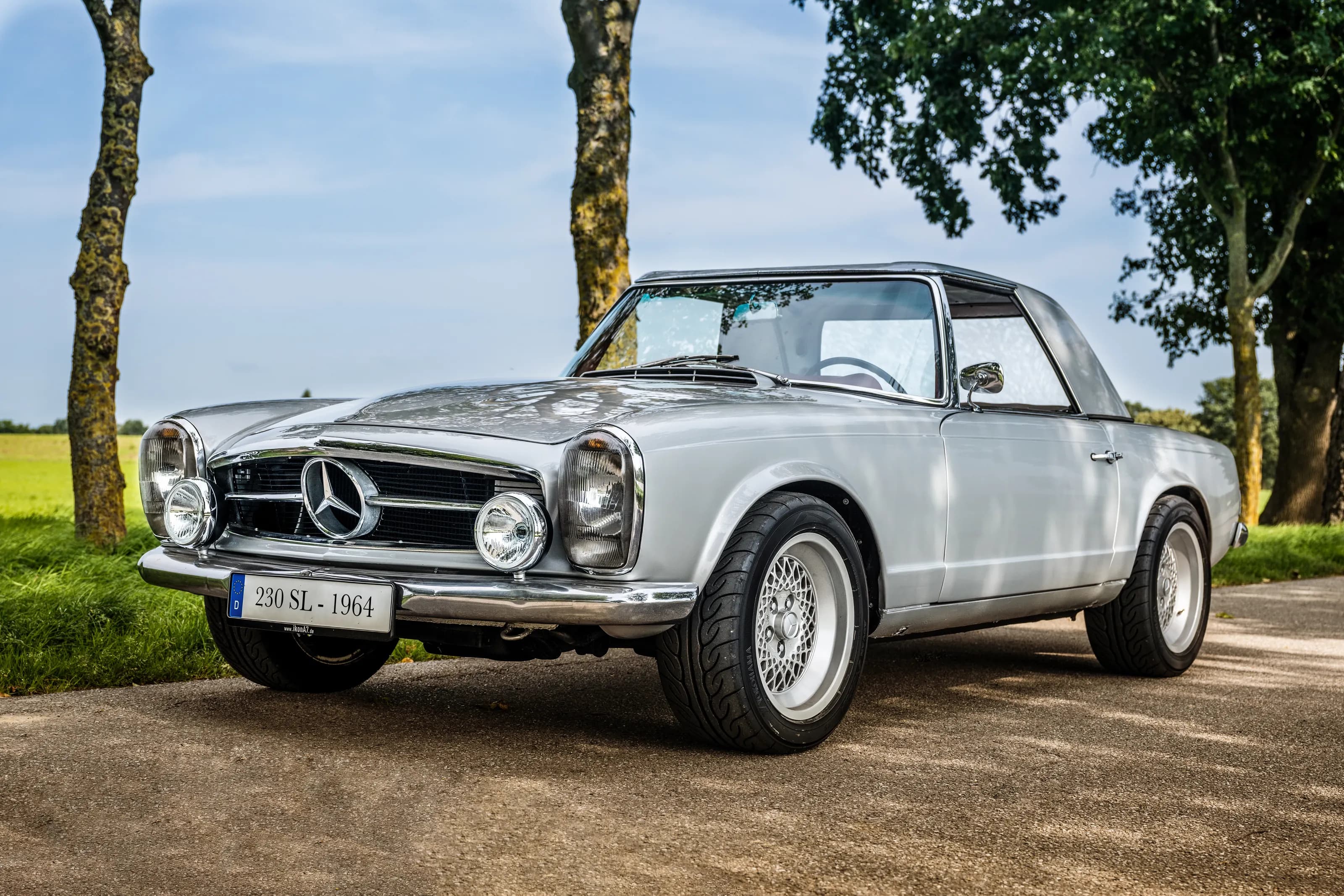 Oldtimer und Sammlerfahrzeuge